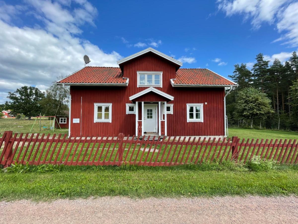 Humpen, Hultakra Villa Mariannelund Exterior photo
